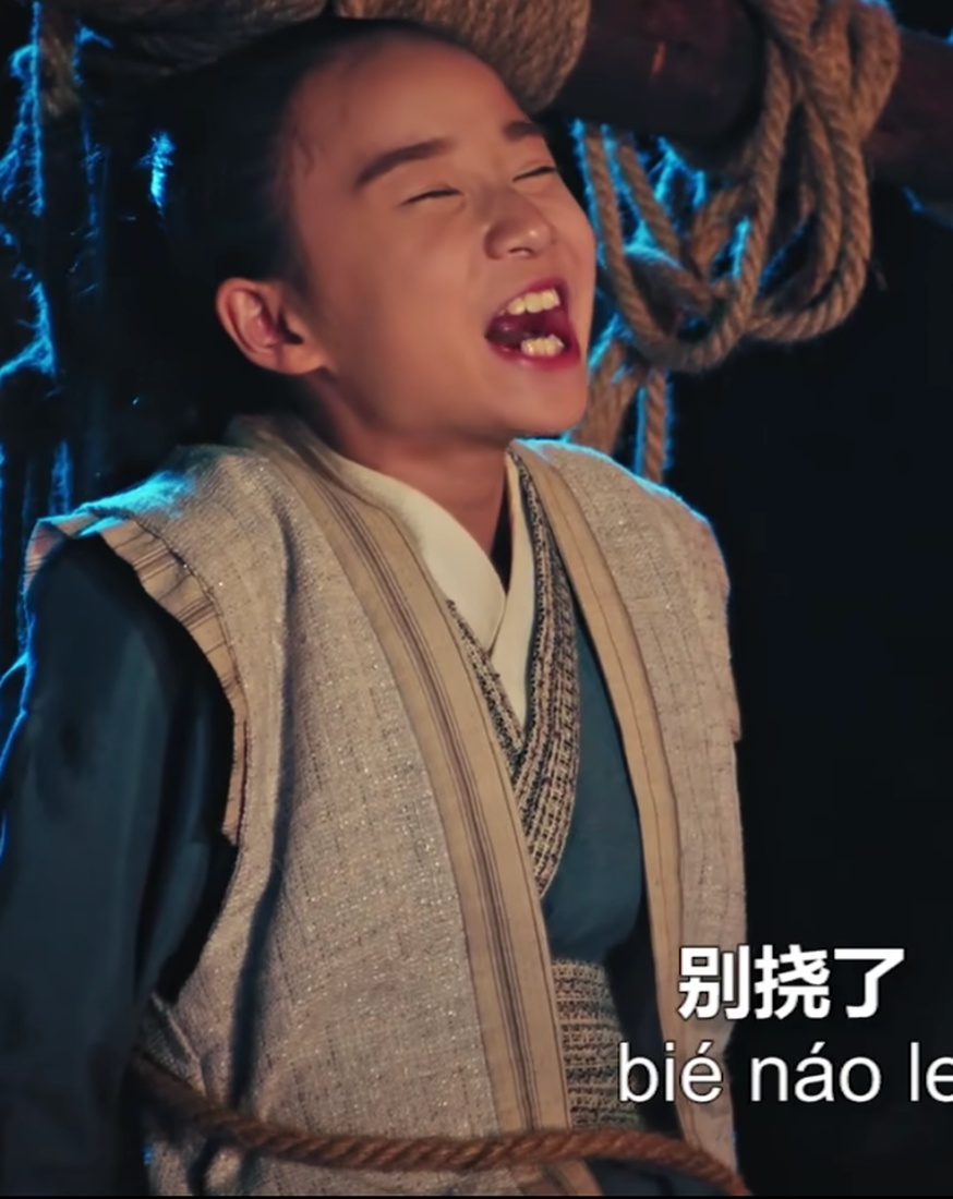 第一次被挠的反应